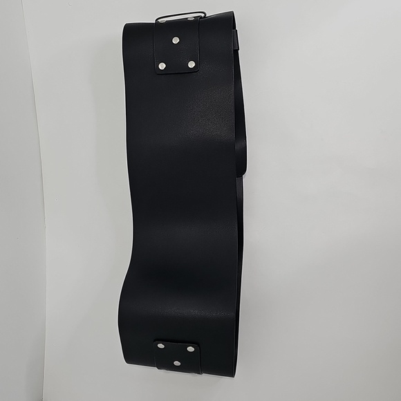 Black Wide Belt with Silver Buckle - Picture 2 of 9